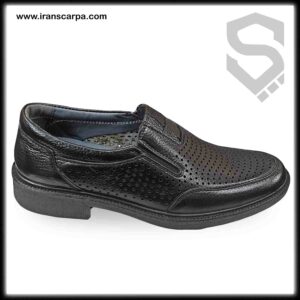 کفش چرم سوراخدار
